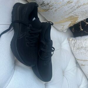 Nike react, Infiniti running shoes new